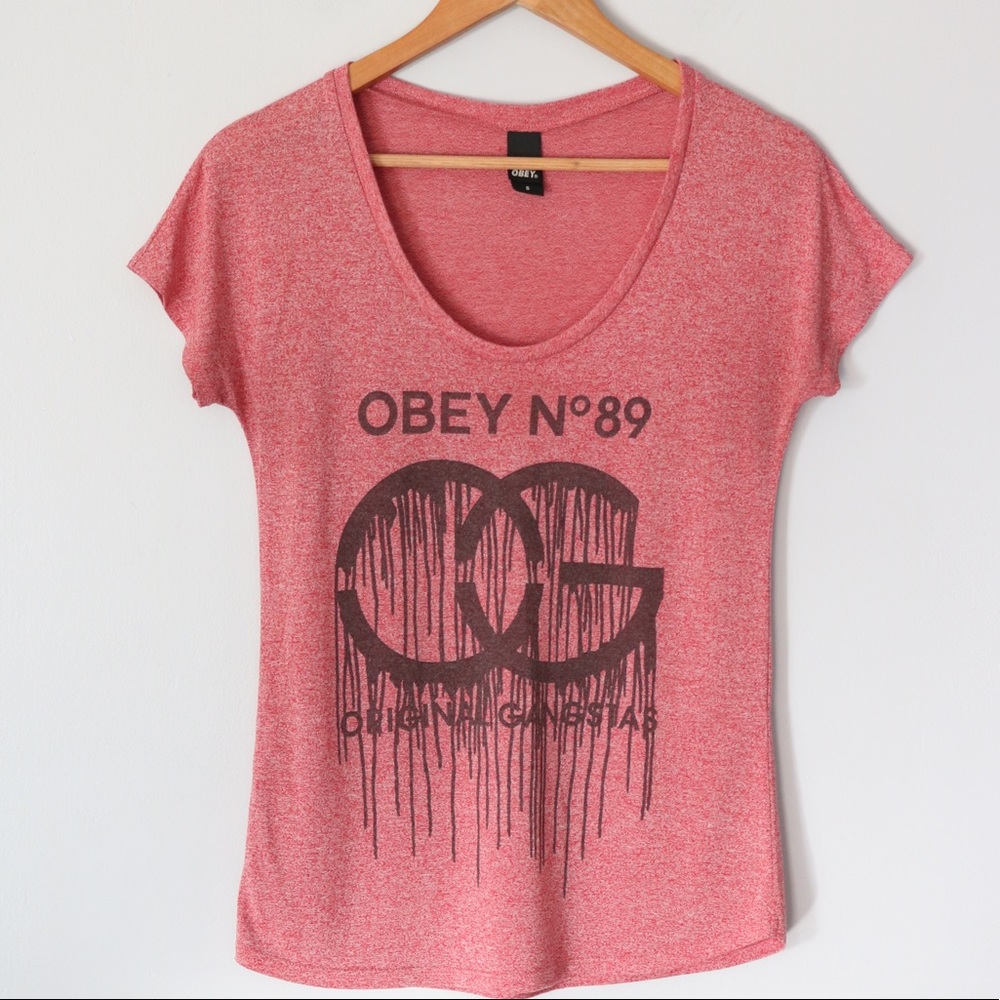 Obey top/t-shirt size S